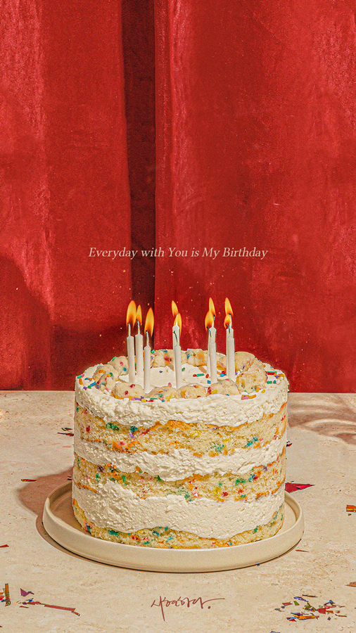 텍스트, 케이크, 생일, 초이(가) 표시된 사진

자동 생성된 설명